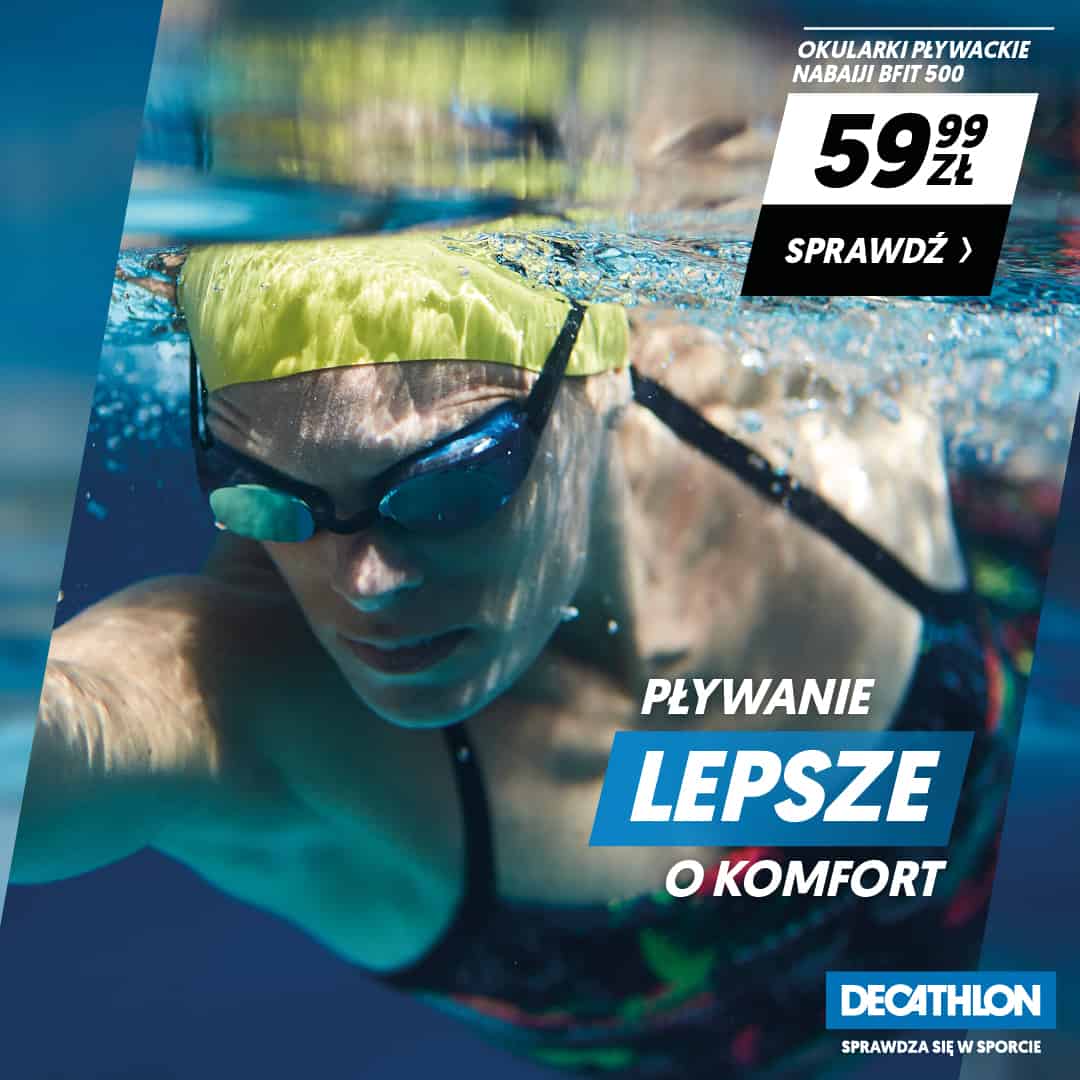 kobieta_plywajaca_na_basenie