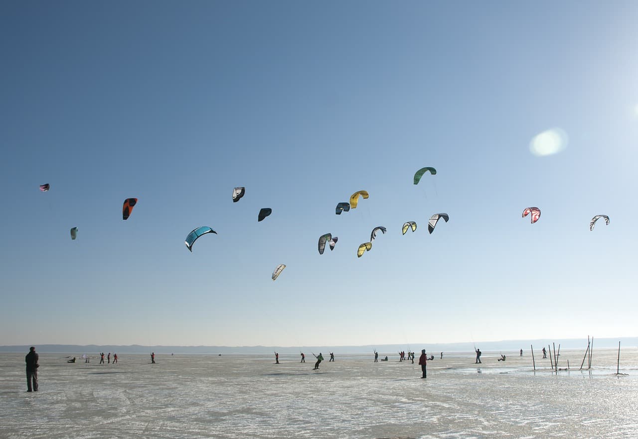 Kurs kitesurfingu IKO poziomy 1,2,3 - czym się różnią i na czym polegają?