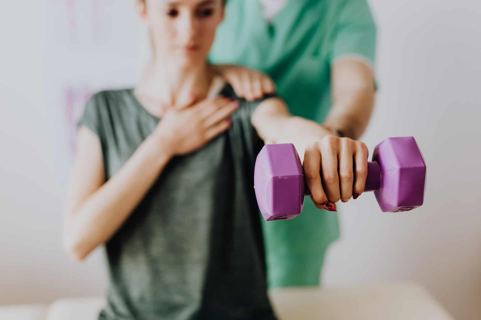 Łokieć tenisisty – rehabilitacja i leczenie